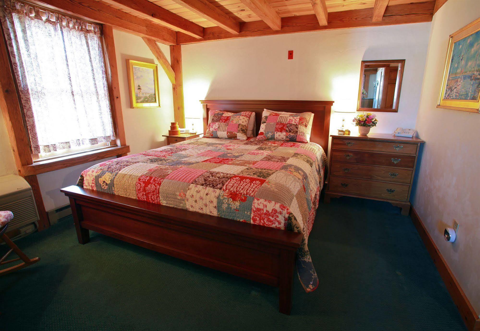 Seven Sea Street Inn Nantucket Exterior foto
